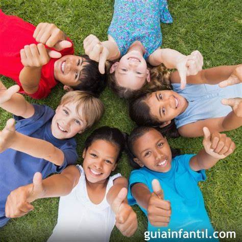 ¡Una escuela donde la felicidad es el aula! 🌟📚Maestro tsotsil revoluciona la educación con su “pedagogía de la felicidad” ✨🌱