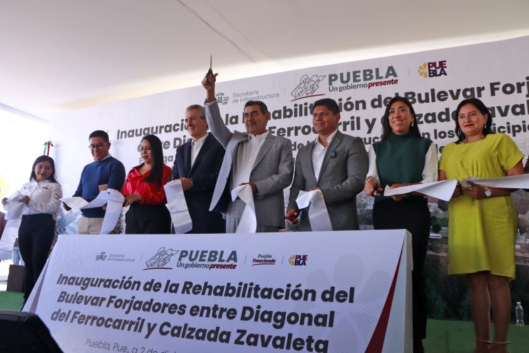 Inauguran reencarpetamiento del Bulevar Forjadores en Cuautlancingo con la presencia del Gobernador Sergio Salomón Céspedes