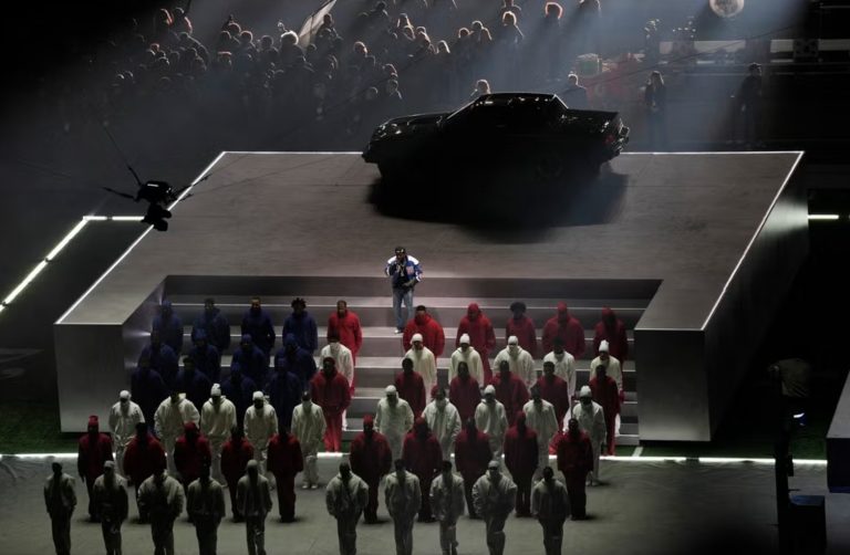 El Super Bowl 2025: Un mensaje político en el show de medio tiempo de Kendrick Lamar