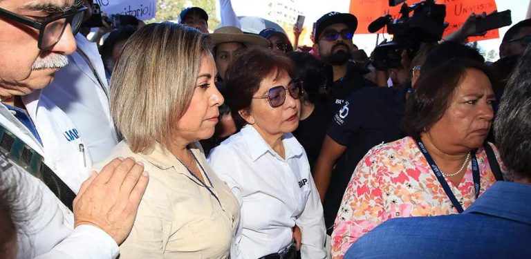 Crisis en la BUAP: mas de 20 días del paroestudiantil.