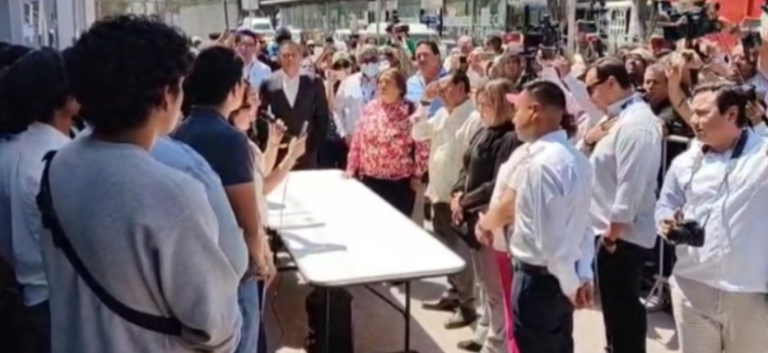 Estudiantes entregan pliego petitorio a la rectora de la BUAP: Paro continúa