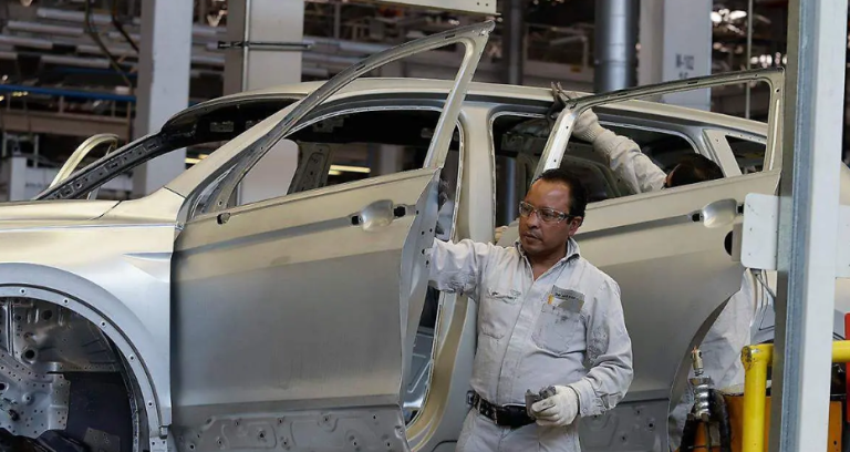 Impacto del arancel estadounidense en la industria automotriz de Puebla