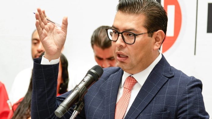 Nestor Camarillo