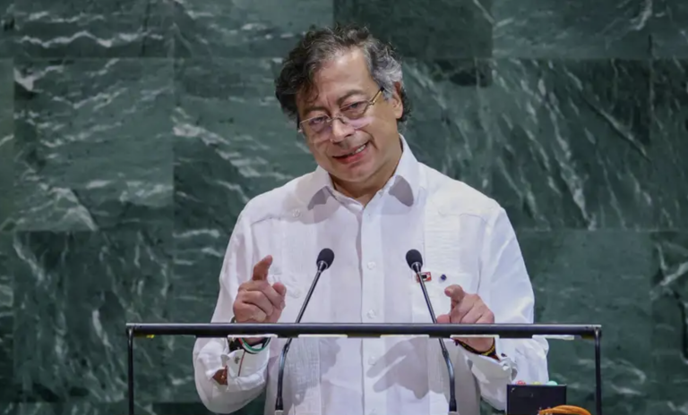 EE.UU. revoca la visa del presidente colombiano Gustavo Petro por incitar a desobediencia militar