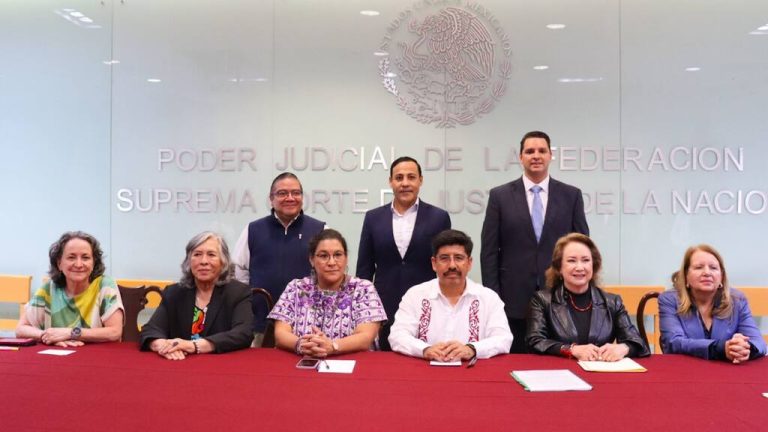 SCJN inicia nueva etapa con rituales de purificación y bastones de mando