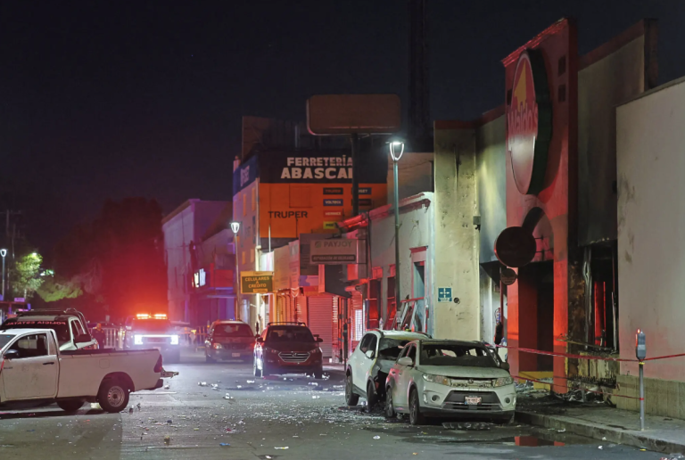 Tragedia en Hermosillo: incendio en tienda deja al menos 23 personas fallecidas