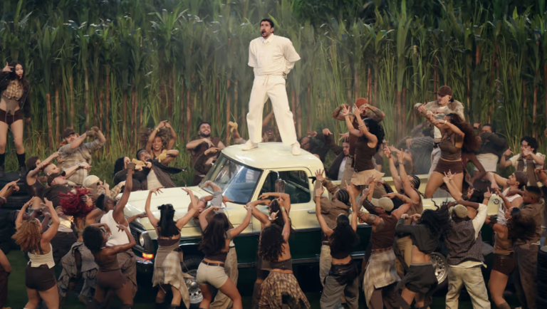 Bad Bunny convierte el Super Bowl en un manifiesto de identidad latina
