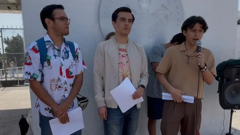 Consejeros de Economía de la BUAP denuncian hostigamiento para retirarlos del cargo