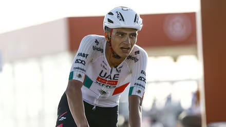 Isaac del Toro se mantiene segundo en el UAE Tour 2026