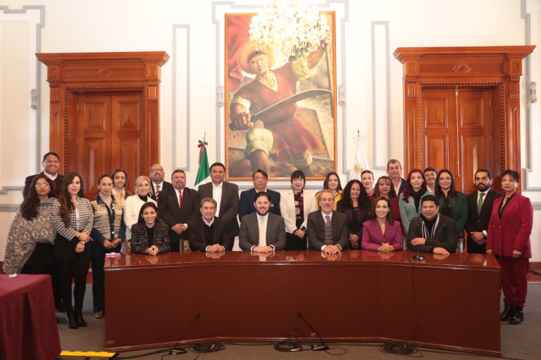 Puebla podría reducir hasta ocho regidores por municipio con Plan B electoral