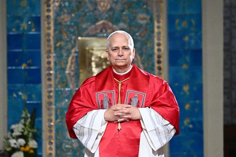 Papa León XIV critica guerras y confronta indirectamente a Trump